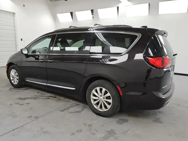 2C4RC1BGXKR652129 2019 CHRYSLER PACIFICA - Image 2