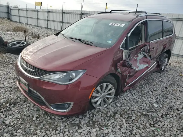 2C4RC1BGXKR655385 2019 CHRYSLER PACIFICA - Image 1