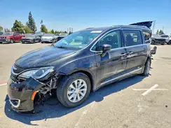 2C4RC1BGXKR665463 2019 CHRYSLER PACIFICA