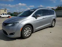 2C4RC1BGXKR665494 2019 CHRYSLER PACIFICA