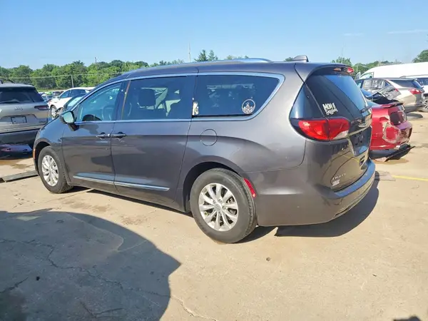 2C4RC1BGXKR665902 2019 CHRYSLER PACIFICA - Image 2