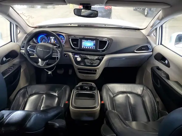 2C4RC1BGXKR666001 2019 CHRYSLER PACIFICA - Image 8