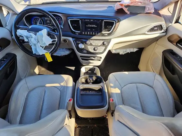 2C4RC1BGXKR667665 2019 CHRYSLER PACIFICA - Image 8