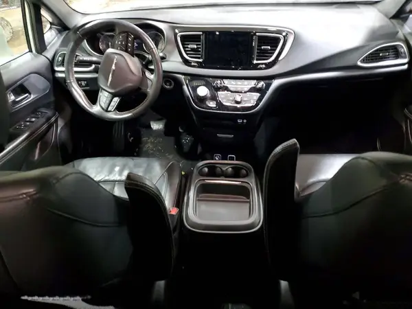 2C4RC1BGXKR686572 2019 CHRYSLER PACIFICA - Image 8