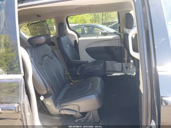 2C4RC1BGXKR731610 2019 CHRYSLER PACIFICA - Image 8
