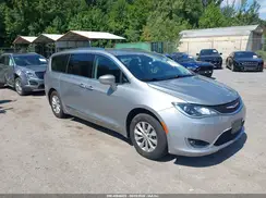 2C4RC1BGXLR101698 2020 CHRYSLER PACIFICA