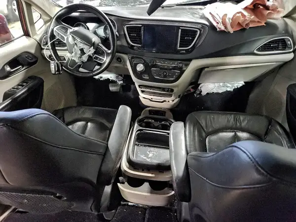 2C4RC1BGXLR105203 2020 CHRYSLER PACIFICA - Image 8