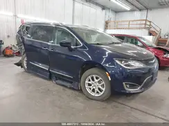 2C4RC1BGXLR112586 2020 CHRYSLER PACIFICA