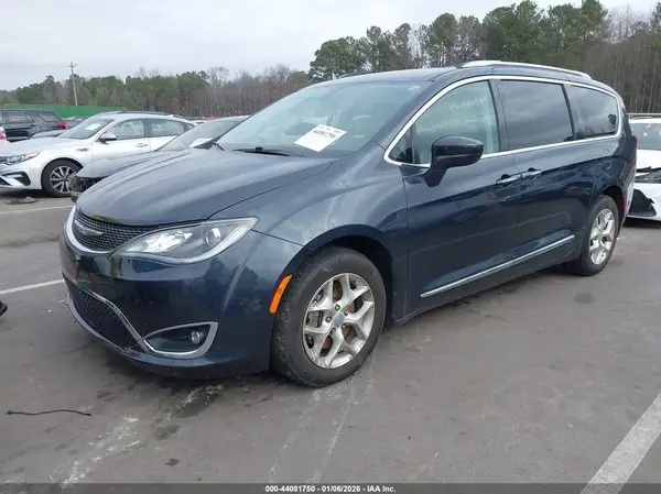 2C4RC1BGXLR121305 2020 CHRYSLER PACIFICA - Image 2