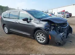 2C4RC1BGXLR137665 2020 CHRYSLER PACIFICA