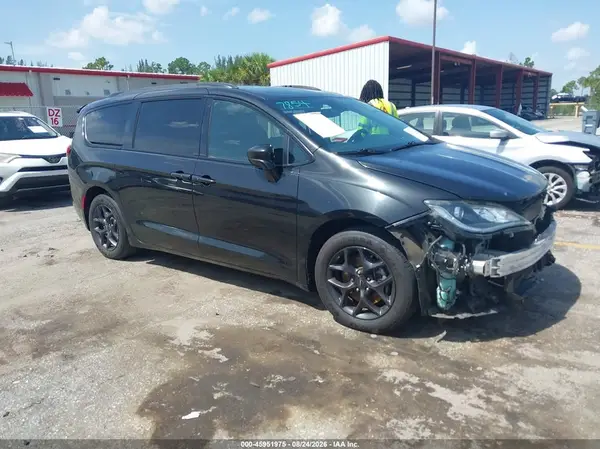 2C4RC1BGXLR141103 2020 CHRYSLER PACIFICA - Image 1