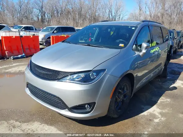 2C4RC1BGXLR149752 2020 CHRYSLER PACIFICA - Image 2
