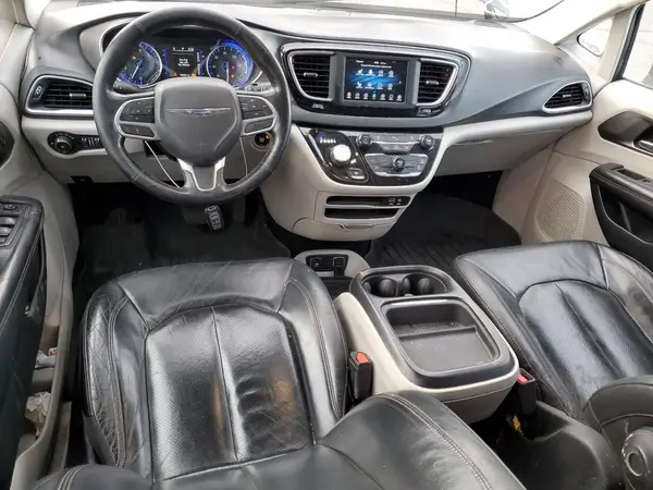 2C4RC1BGXLR182119 2020 CHRYSLER PACIFICA - Image 8