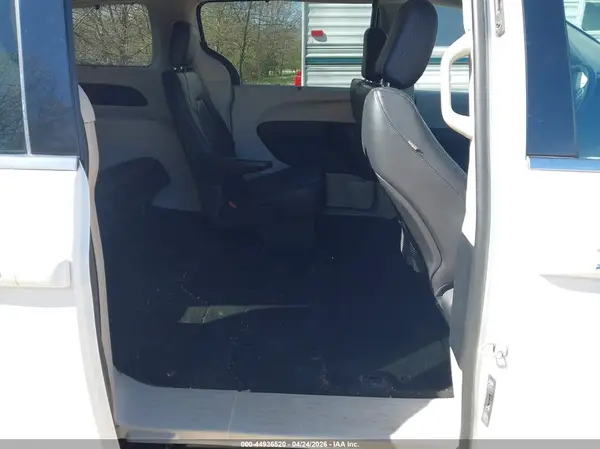 2C4RC1BGXLR274301 2020 CHRYSLER PACIFICA - Image 8