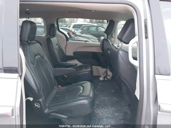 2C4RC1BGXMR579105 2021 CHRYSLER PACIFICA - Image 8