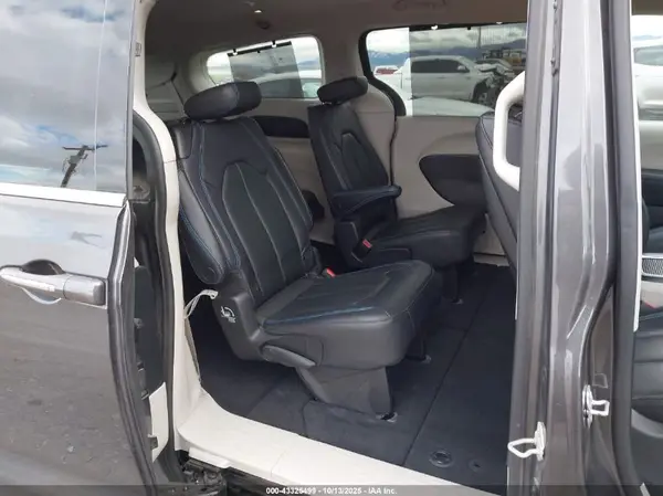 2C4RC1BGXMR607095 2021 CHRYSLER PACIFICA - Image 8