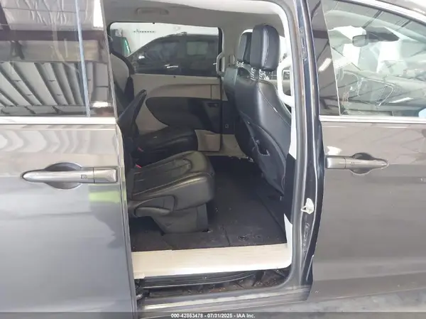 2C4RC1BGXNR116933 2022 CHRYSLER PACIFICA - Image 8