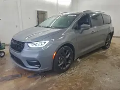2C4RC1BGXNR137796 2022 CHRYSLER PACIFICA