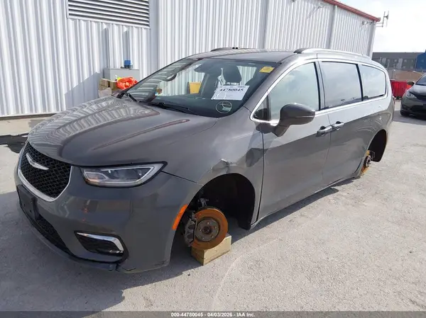 2C4RC1BGXNR142173 2022 CHRYSLER PACIFICA - Image 2