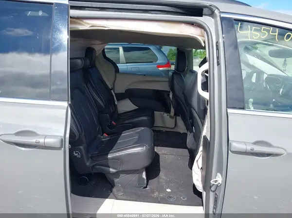 2C4RC1BGXNR154260 2022 CHRYSLER PACIFICA - Image 8