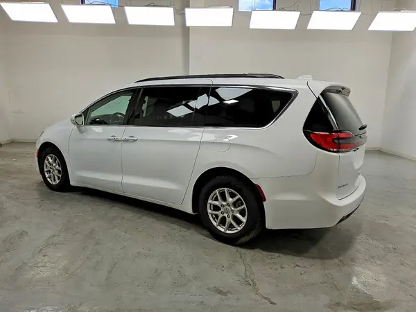 2C4RC1BGXNR179000 2022 CHRYSLER PACIFICA - Image 2