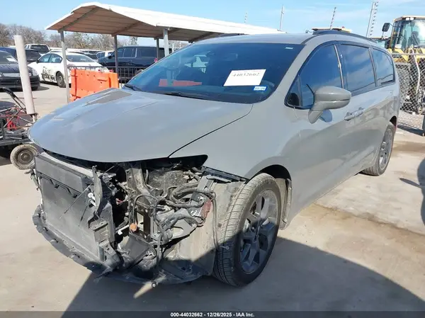 2C4RC1BGXNR179482 2022 CHRYSLER PACIFICA - Image 2
