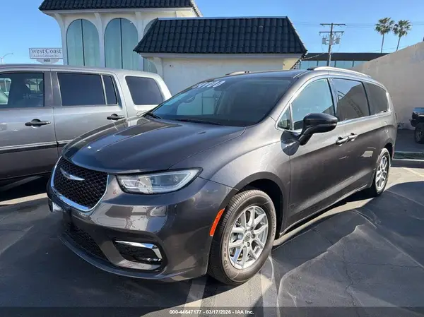 2C4RC1BGXNR181586 2022 CHRYSLER PACIFICA - Image 2