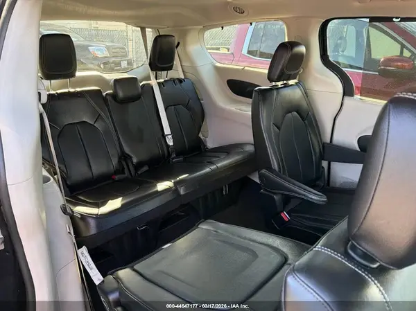 2C4RC1BGXNR181586 2022 CHRYSLER PACIFICA - Image 8