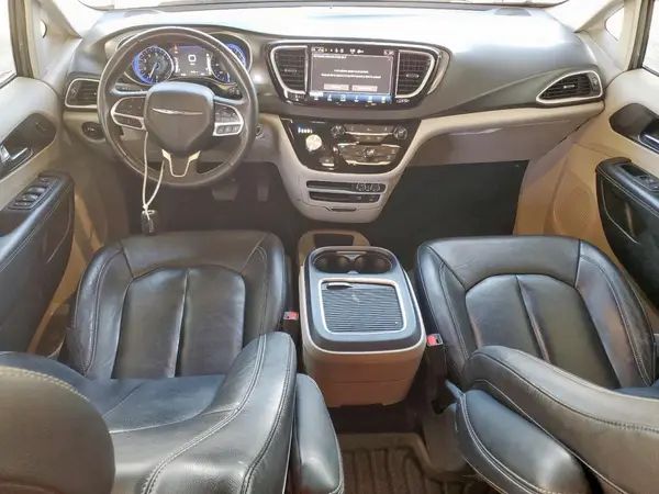 2C4RC1BGXNR181748 2022 CHRYSLER PACIFICA - Image 8
