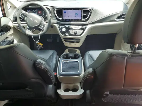 2C4RC1BGXNR220144 2022 CHRYSLER PACIFICA - Image 8
