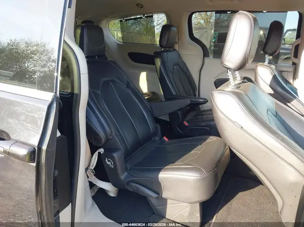 2C4RC1BGXNR229409 2022 CHRYSLER PACIFICA - Image 8