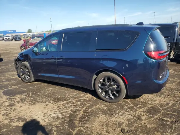 2C4RC1BGXPR512492 2023 CHRYSLER PACIFICA - Image 2