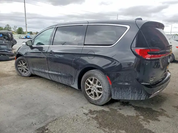 2C4RC1BGXPR524349 2023 CHRYSLER PACIFICA - Image 2