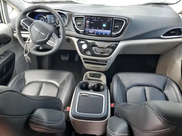 2C4RC1BGXPR526991 2023 CHRYSLER PACIFICA - Image 8