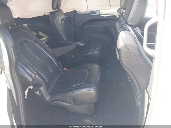 2C4RC1BGXPR564981 2023 CHRYSLER PACIFICA - Image 8