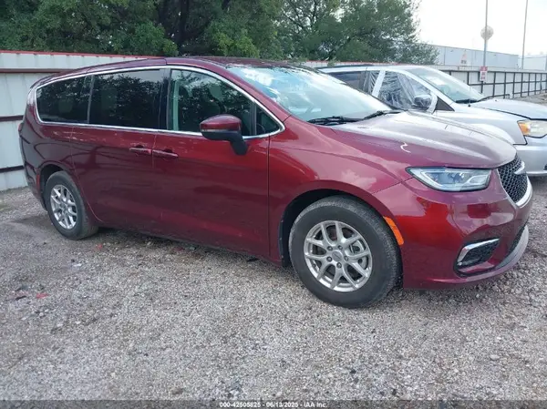 2C4RC1BGXPR571557 2023 CHRYSLER PACIFICA - Image 1