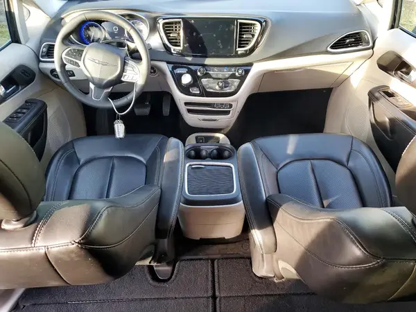 2C4RC1BGXPR571588 2023 CHRYSLER PACIFICA - Image 8