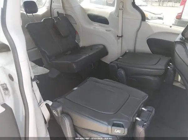 2C4RC1BGXPR571879 2023 CHRYSLER PACIFICA - Image 8