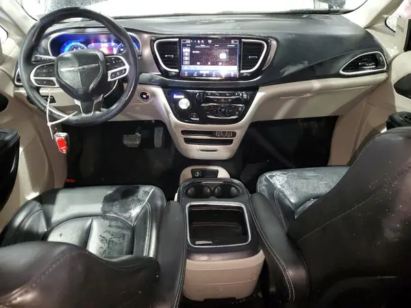 2C4RC1BGXPR591050 2023 CHRYSLER PACIFICA - Image 8