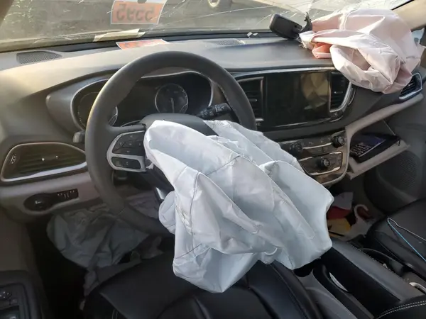 2C4RC1BGXPR613158 2023 CHRYSLER PACIFICA - Image 8