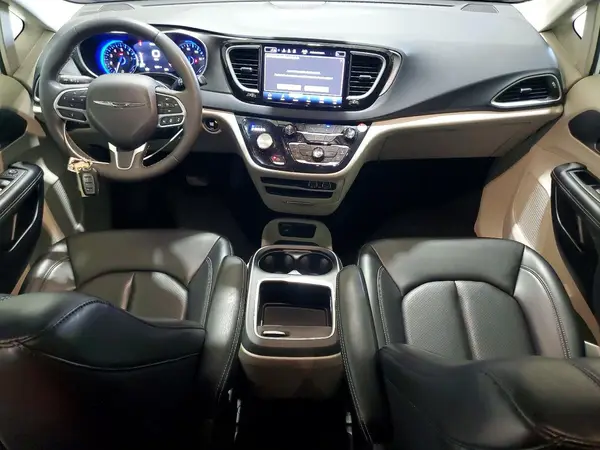 2C4RC1BGXPR613239 2023 CHRYSLER PACIFICA - Image 8