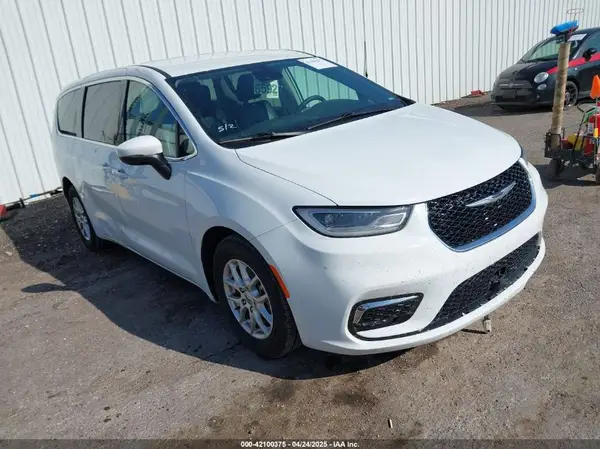 2C4RC1BGXPR615752 2023 CHRYSLER PACIFICA - Image 1