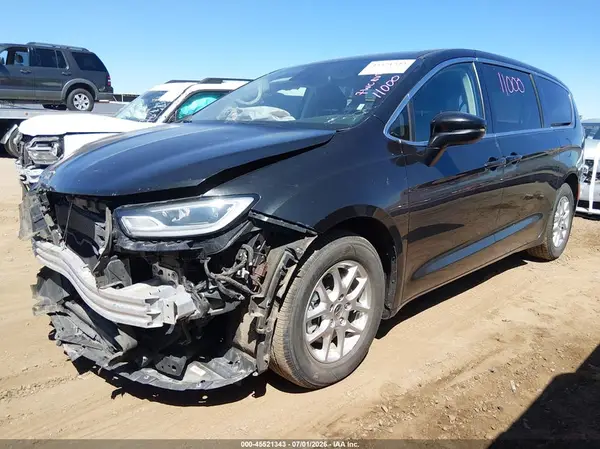 2C4RC1BGXPR624578 2023 CHRYSLER PACIFICA - Image 2