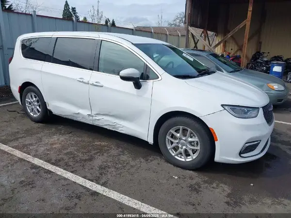 2C4RC1BGXPR624970 2023 CHRYSLER PACIFICA - Image 1