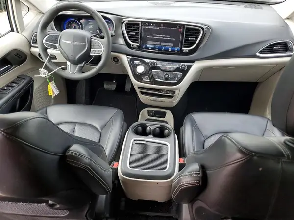 2C4RC1BGXPR625021 2023 CHRYSLER PACIFICA - Image 8