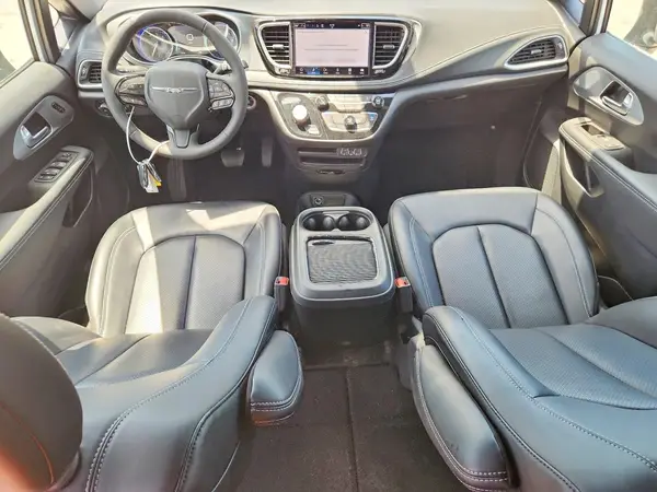2C4RC1BGXRR107722 2024 CHRYSLER PACIFICA - Image 8