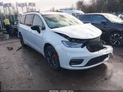 2C4RC1BGXRR117294 2024 CHRYSLER PACIFICA