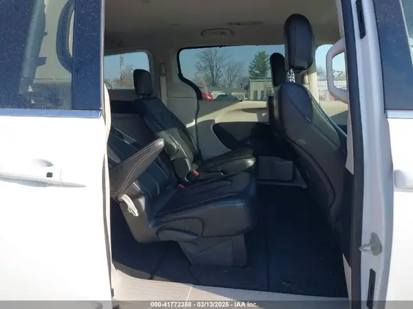 2C4RC1BGXRR124293 2024 CHRYSLER PACIFICA - Image 8