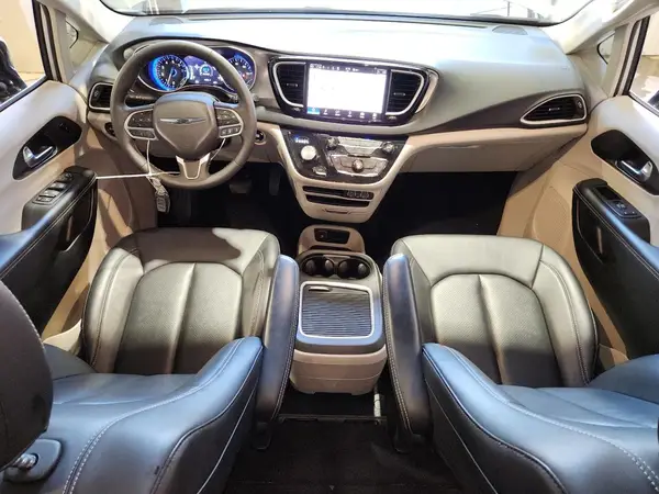2C4RC1BGXRR129669 2024 CHRYSLER PACIFICA - Image 8