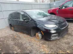 2C4RC1BGXRR141465 2024 CHRYSLER PACIFICA